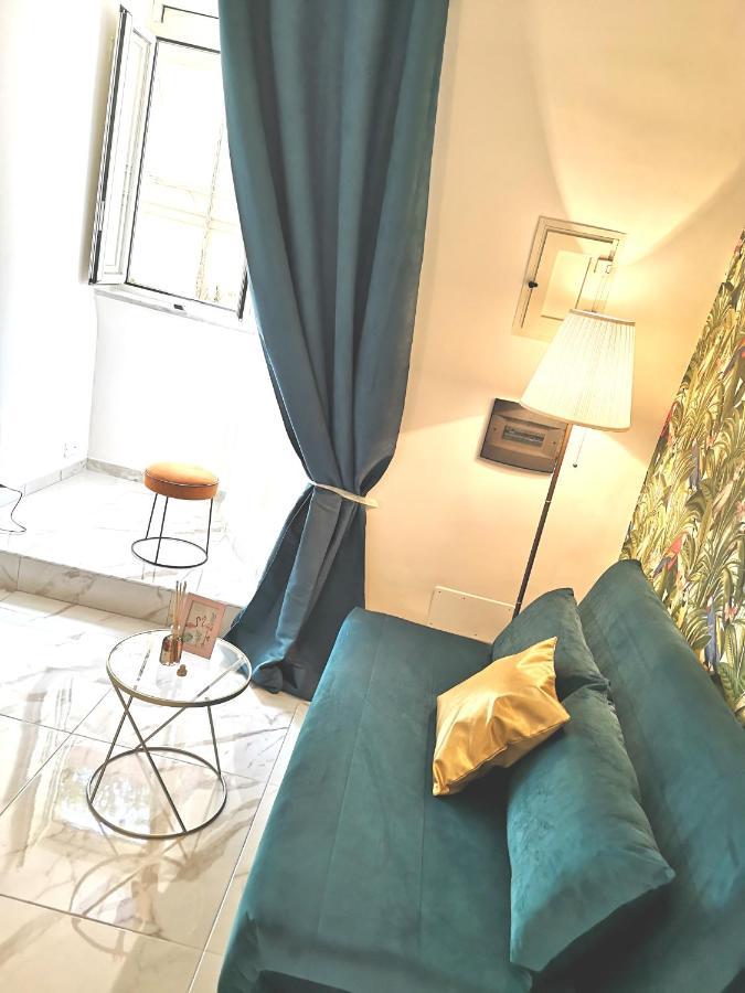 Bed and Breakfast Domus Leone Tre Neapol Zewnętrze zdjęcie