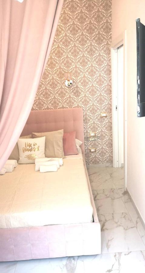 Bed and Breakfast Domus Leone Tre Neapol Zewnętrze zdjęcie