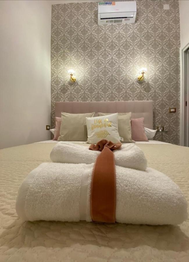 Bed and Breakfast Domus Leone Tre Neapol Zewnętrze zdjęcie