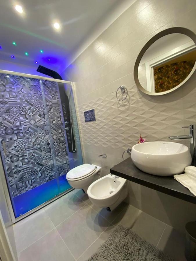 Bed and Breakfast Domus Leone Tre Neapol Zewnętrze zdjęcie